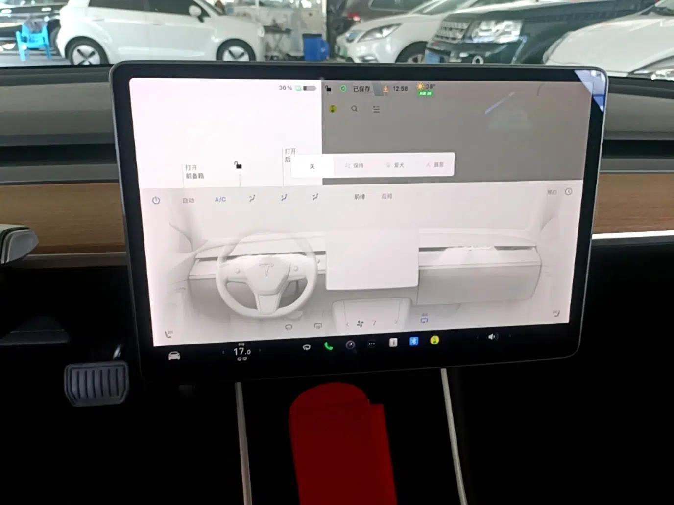 Tesla Model 3 2019 Standard Range Rear-Drive Upgraded Version — миниатюра 15