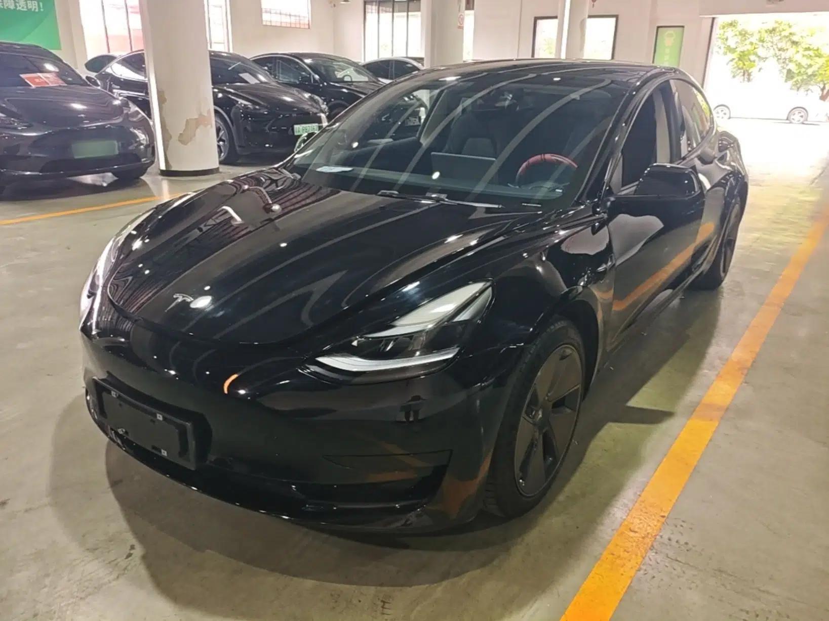 Tesla Model 3 2022 Rear-Wheel-Drive Version — миниатюра 1