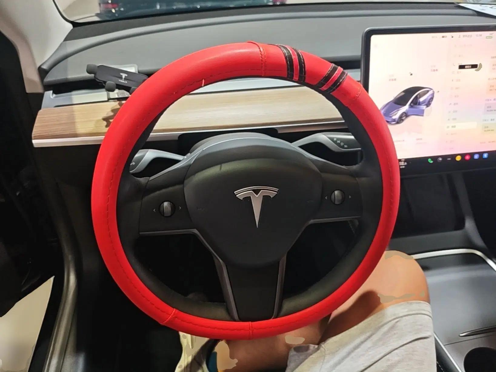 Tesla Model 3 2022 Rear-Wheel-Drive Version — миниатюра 13