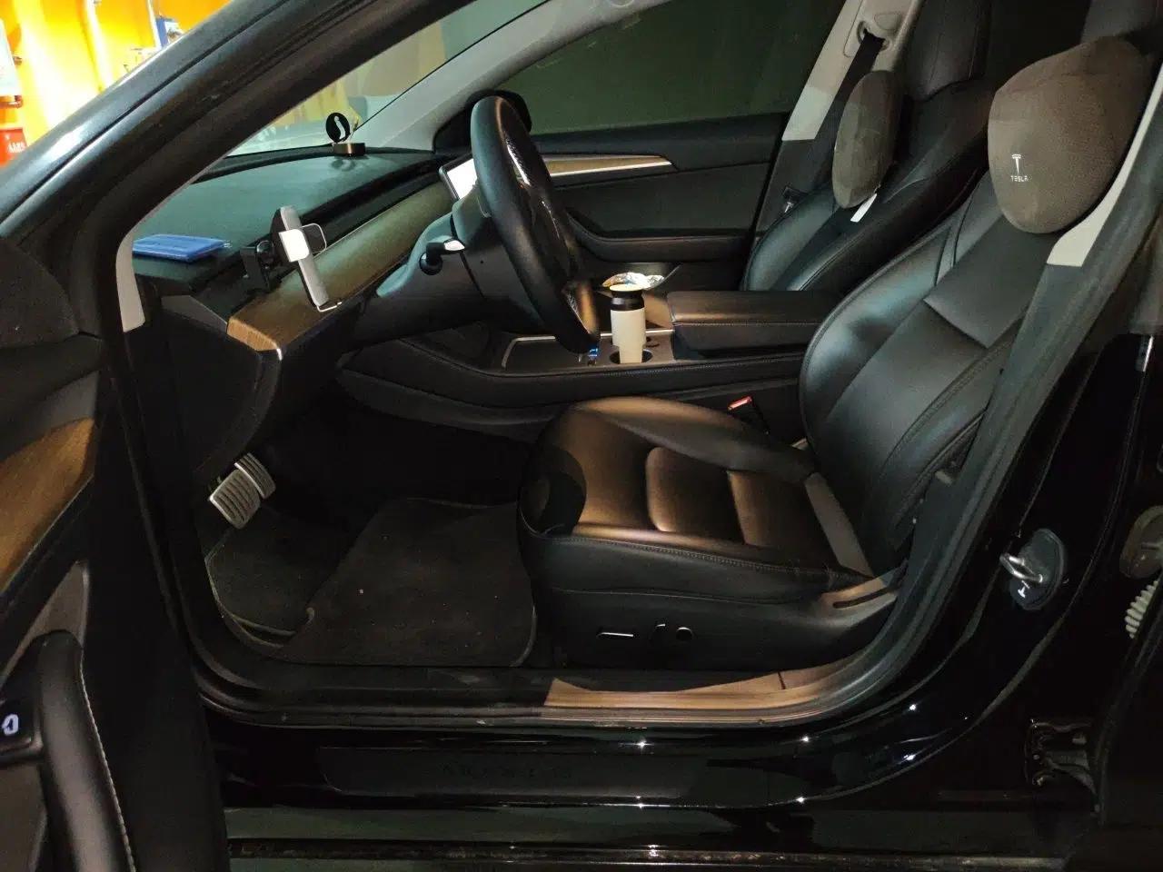 Tesla Model 3 2021 Revised Version II – Performance High-Performance All-Wheel-Drive Edition — миниатюра 16