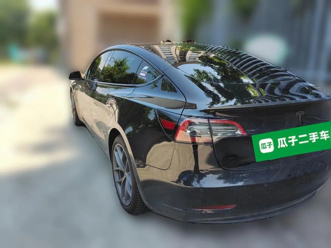 Tesla Model 3 2022 Performance High-Performance All-Wheel-Drive Version — миниатюра 4