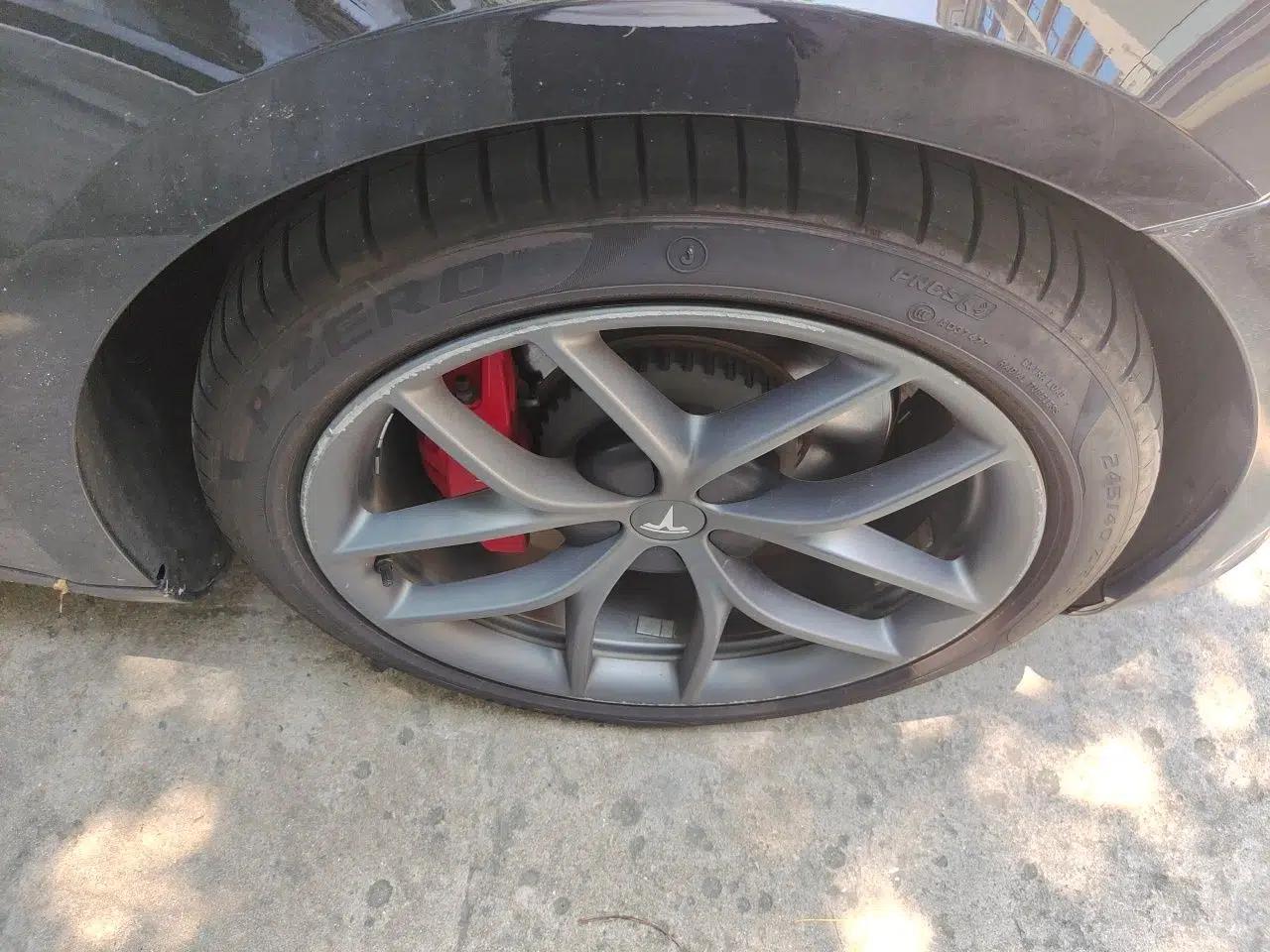Tesla Model 3 2022 Performance High-Performance All-Wheel-Drive Version — миниатюра 8