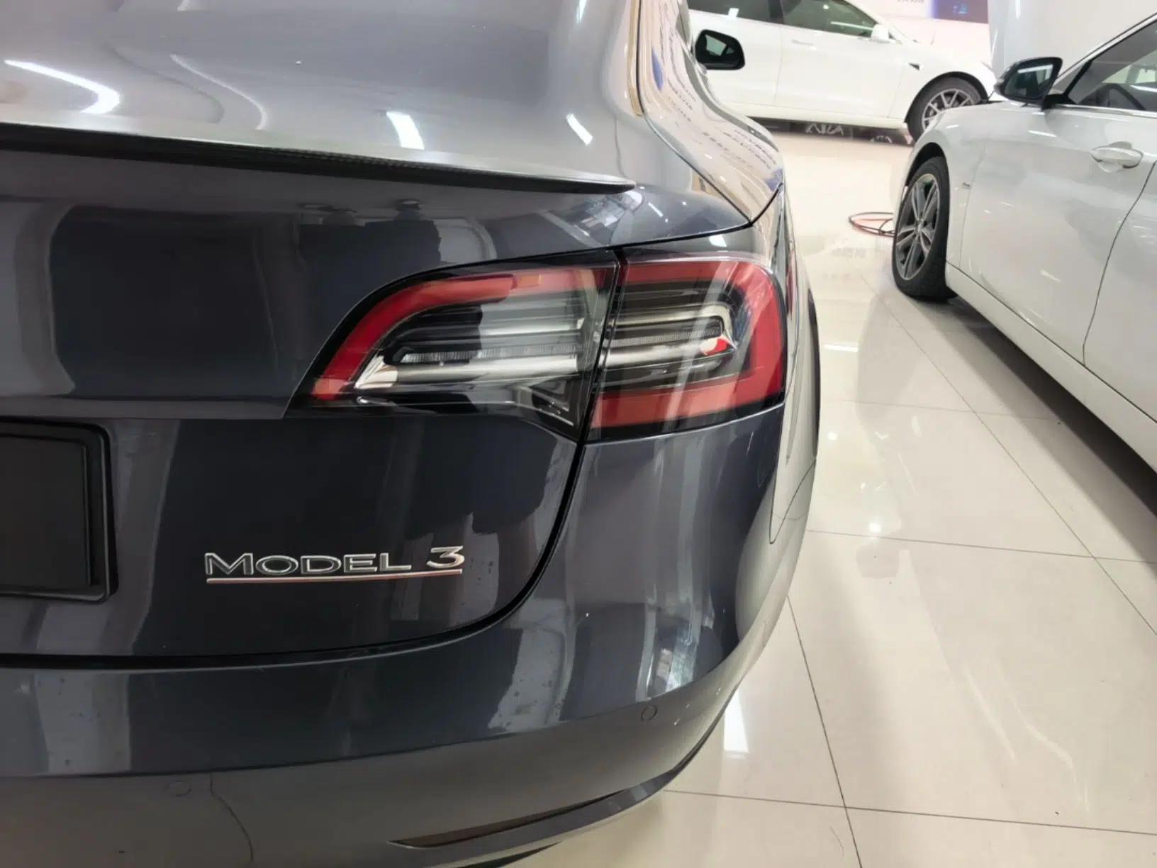 Tesla Model 3 2021 Performance High-Performance All-Wheel-Drive Version — миниатюра 9