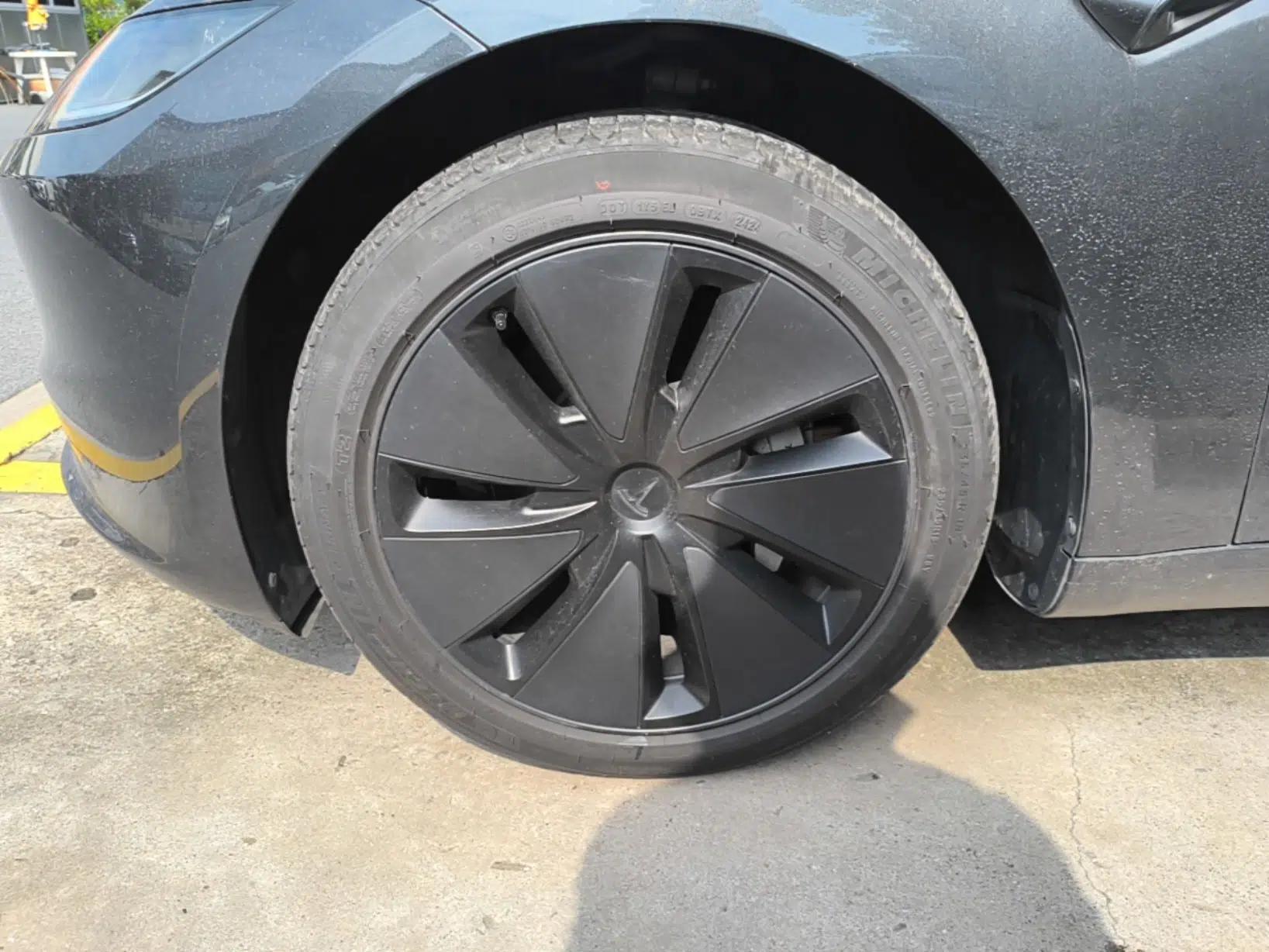 Tesla Model 3 2023 Rear-Wheel-Drive Version — миниатюра 15