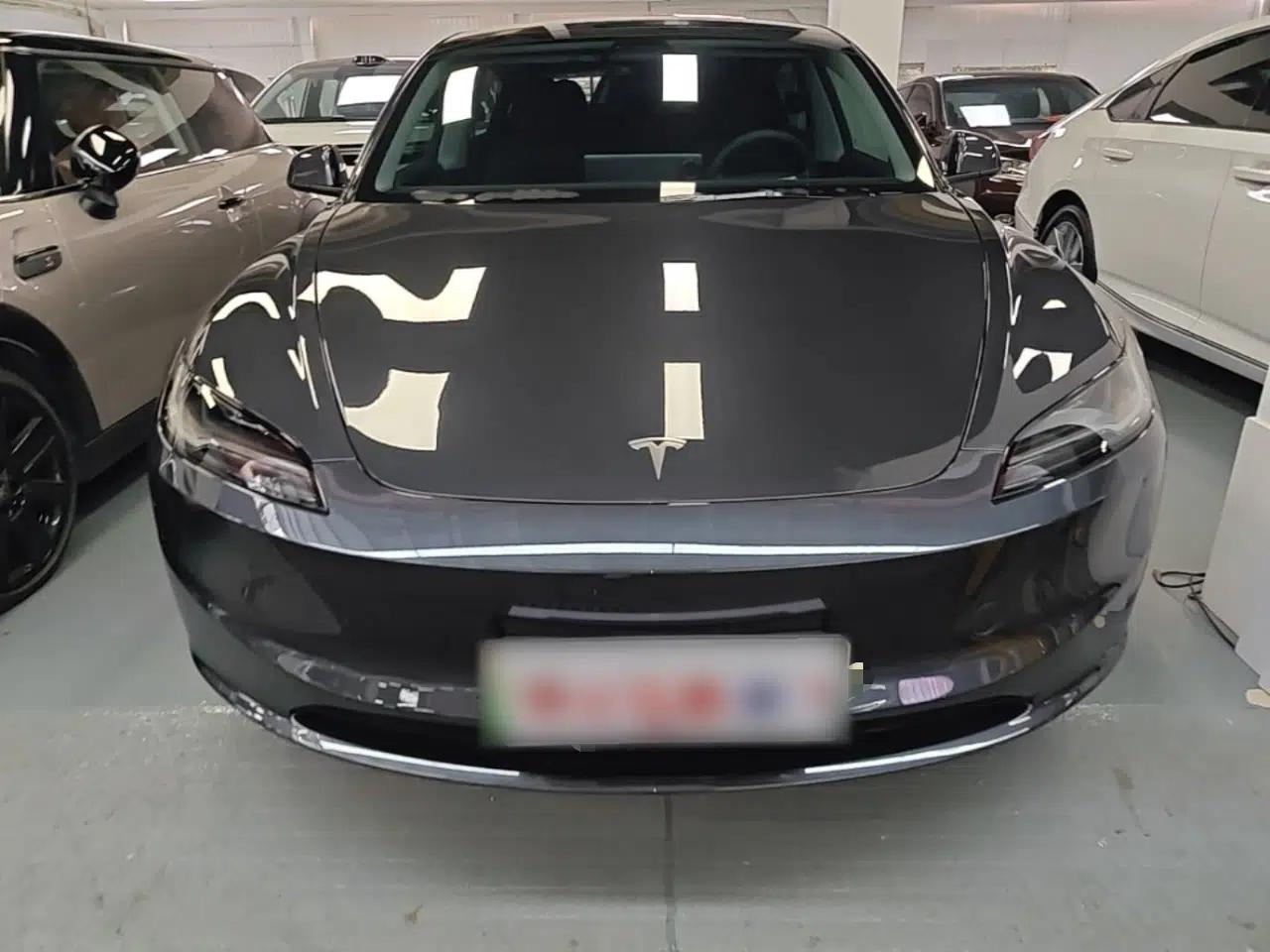 Tesla Model 3 2023 Rear-Wheel-Drive Version — миниатюра 2