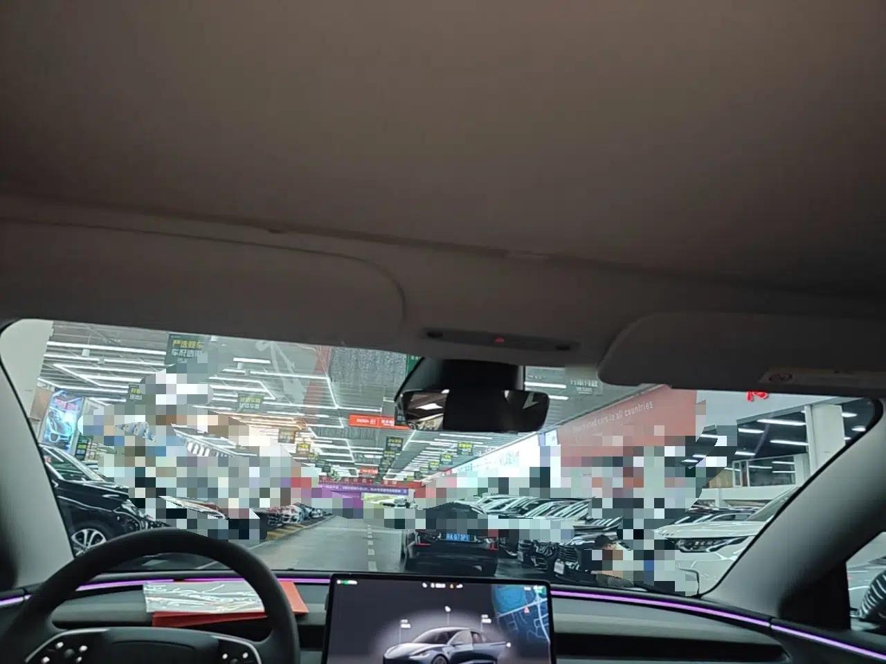 Tesla Model 3 2023 Rear-Wheel-Drive Version — миниатюра 21