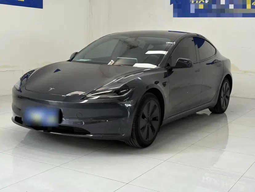 Tesla Model 3 2023 Rear-Wheel-Drive Version — миниатюра 1