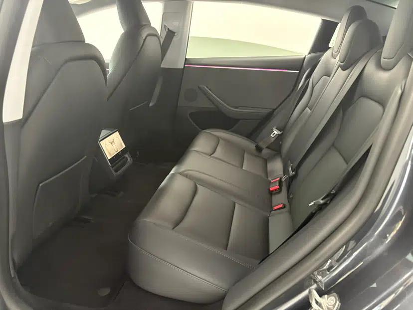 Tesla Model 3 2023 Rear-Wheel-Drive Version — миниатюра 18