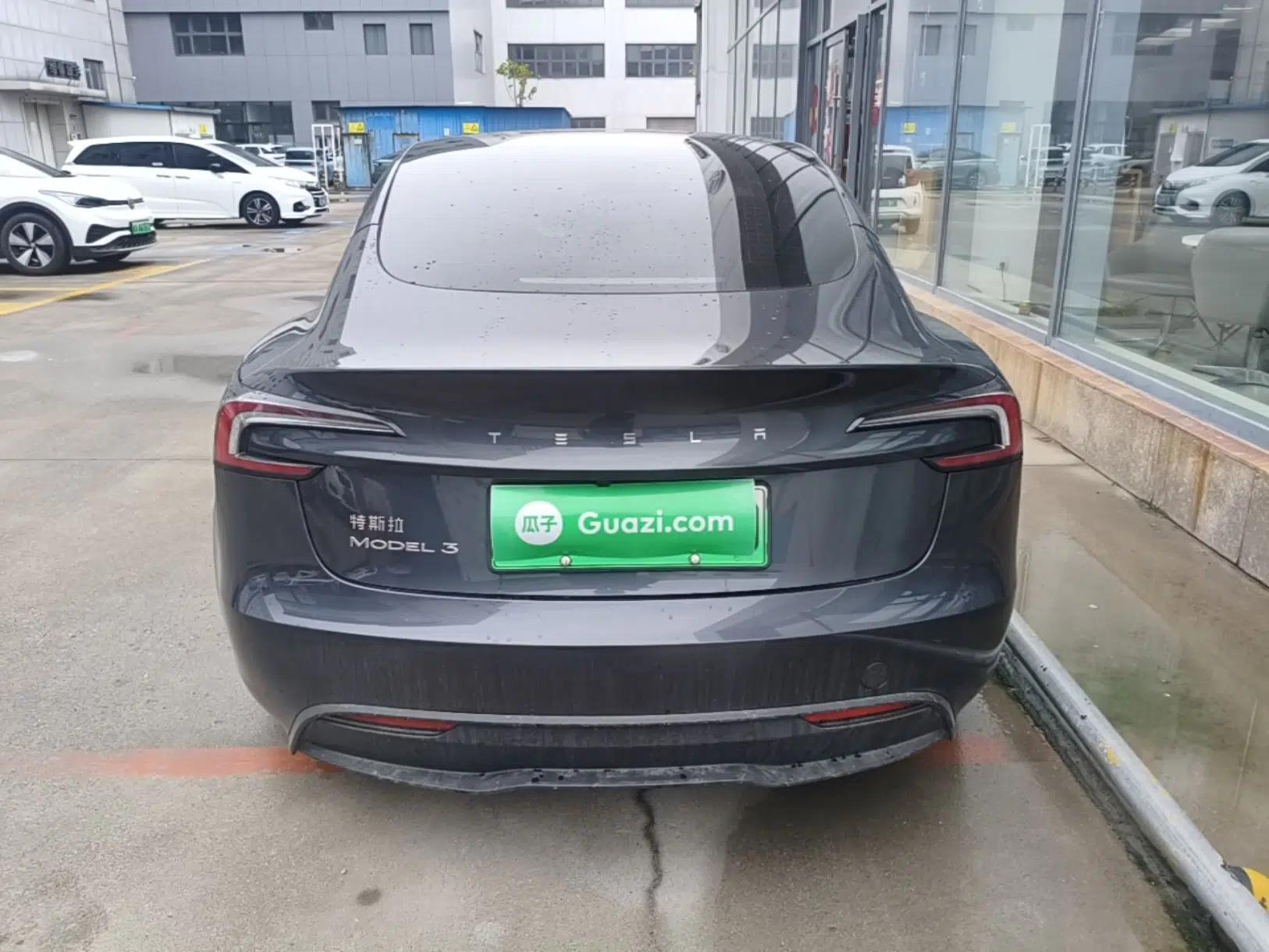 Tesla Model 3 2023 Rear-Wheel-Drive Version — миниатюра 5