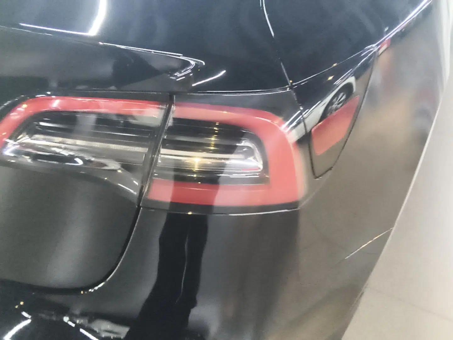 Tesla Model 3 2022 Rear-Wheel-Drive Version — миниатюра 9