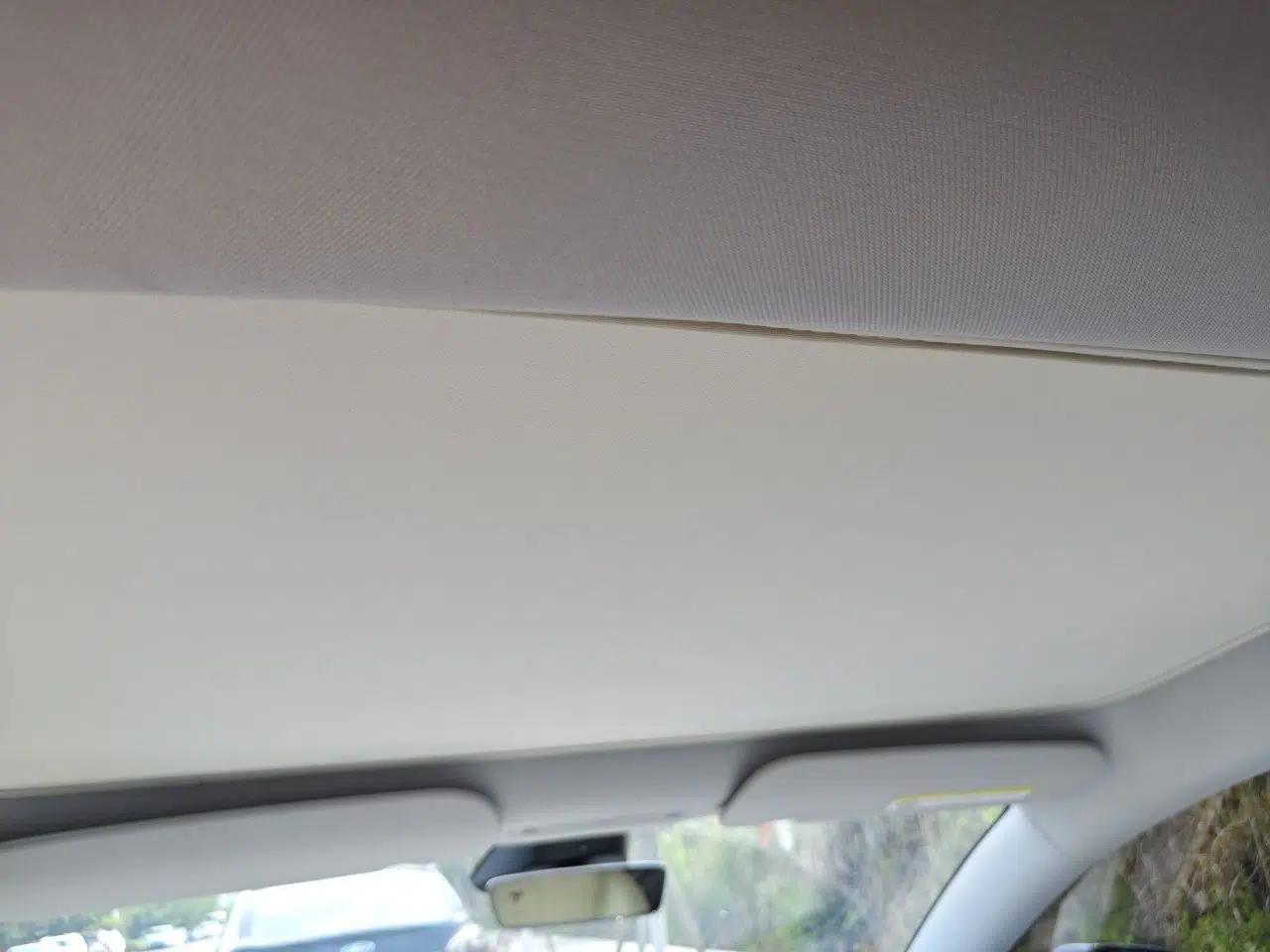 Tesla Model 3 2023 Rear-Wheel-Drive Version — миниатюра 18
