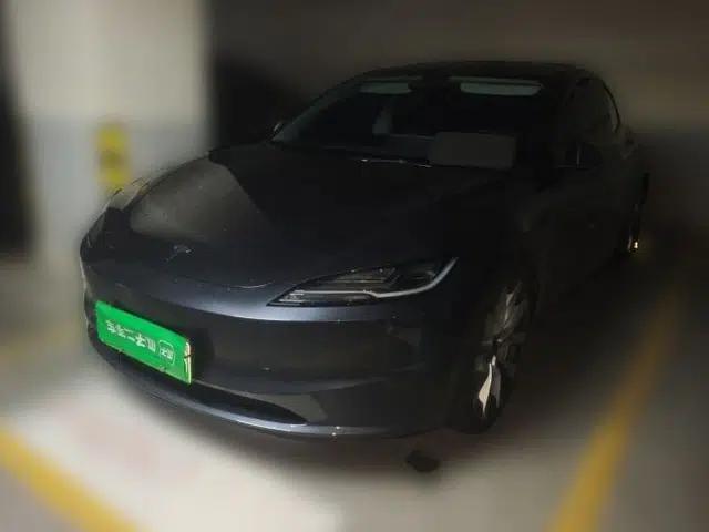 Tesla Model 3 2023 Long-Range All-Wheel-Drive Version