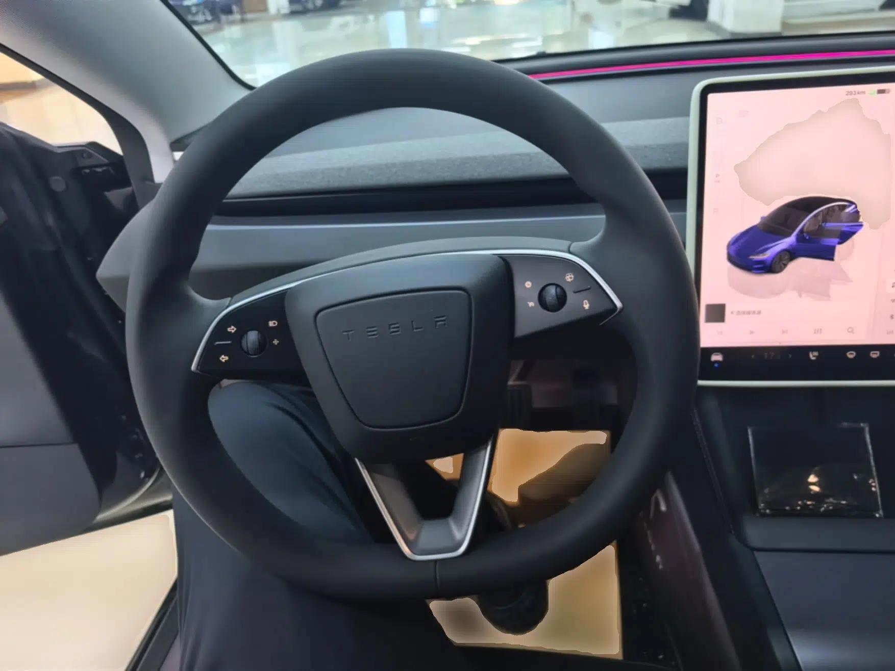 Tesla Model 3 2023 Rear-Wheel-Drive Version — миниатюра 13
