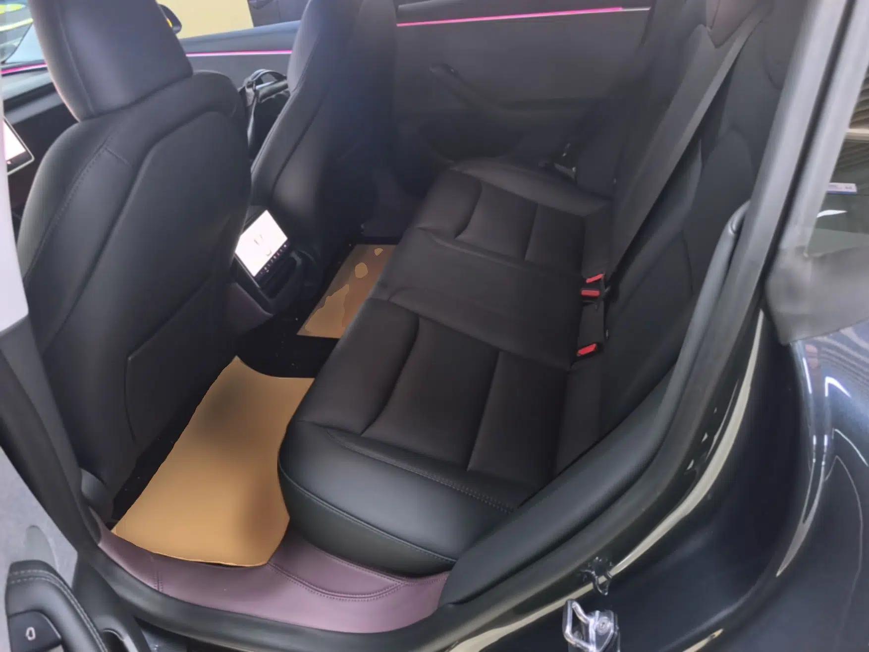Tesla Model 3 2023 Rear-Wheel-Drive Version — миниатюра 20