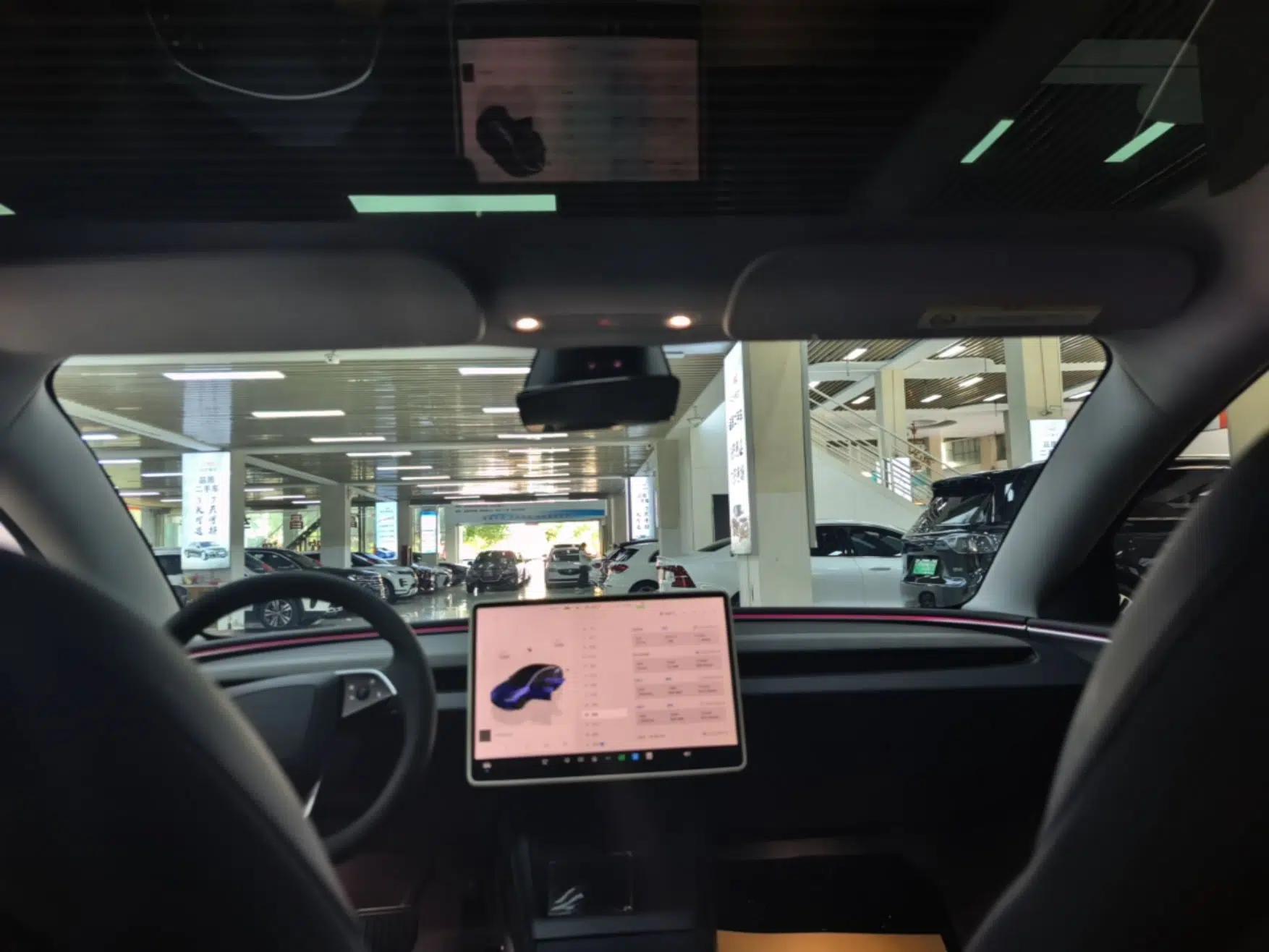 Tesla Model 3 2023 Rear-Wheel-Drive Version — миниатюра 21