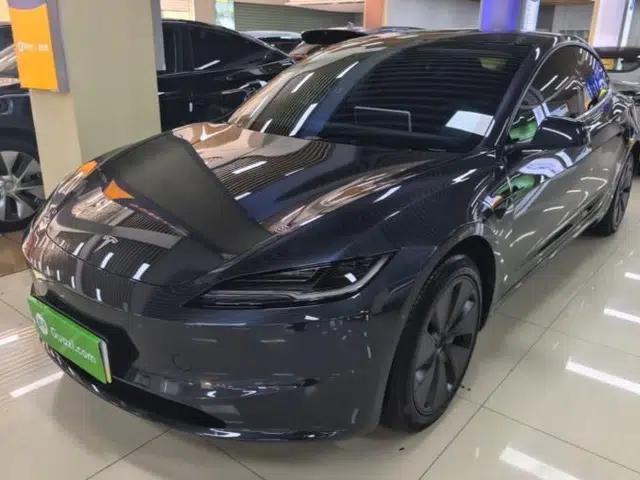 Tesla Model 3 2023 Rear-Wheel-Drive Version
