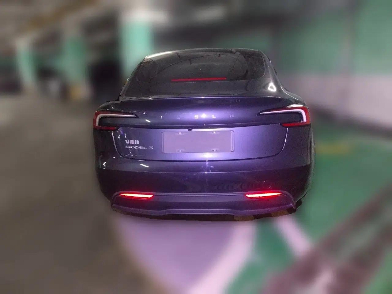 Tesla Model 3 2025 Rear-Wheel-Drive Version — миниатюра 5