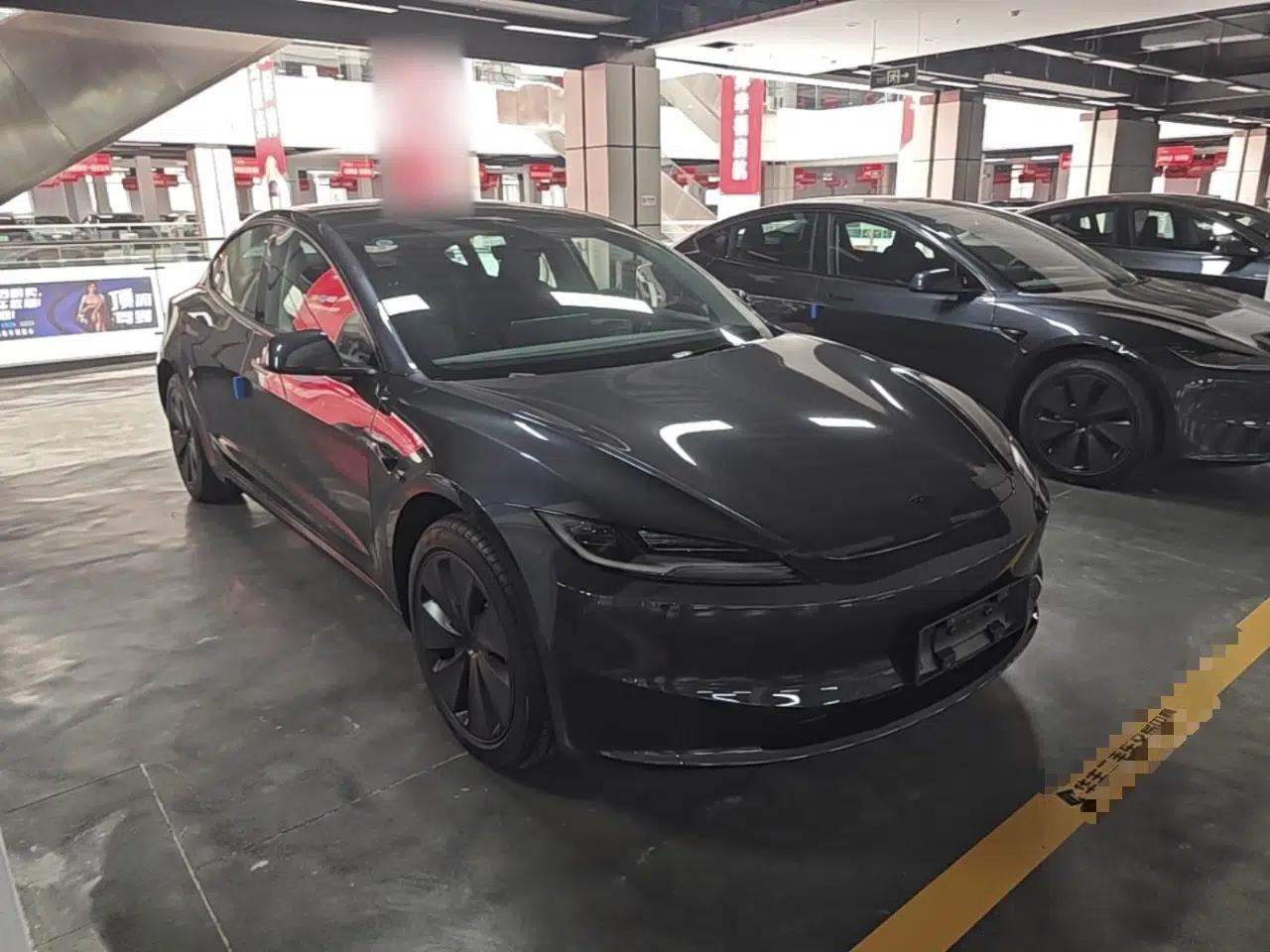 Tesla Model 3 2025 Model Revised Rear-Wheel-Drive Version — миниатюра 3