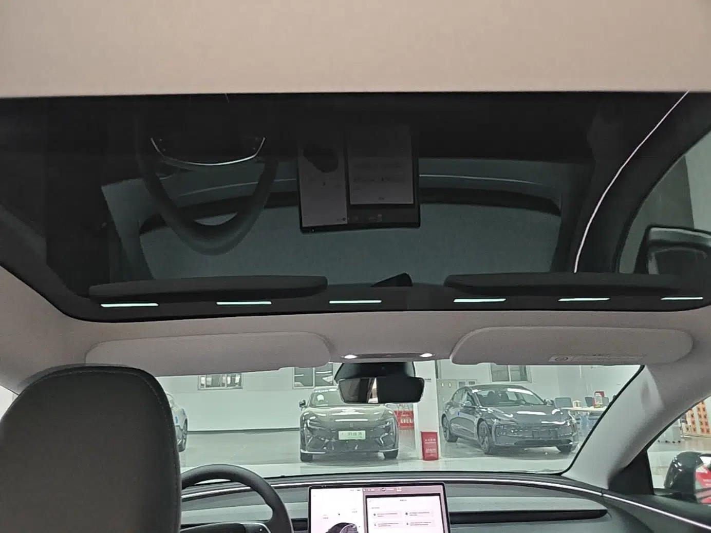 Tesla Model 3 2025 Model Revised Rear-Wheel-Drive Version — миниатюра 21