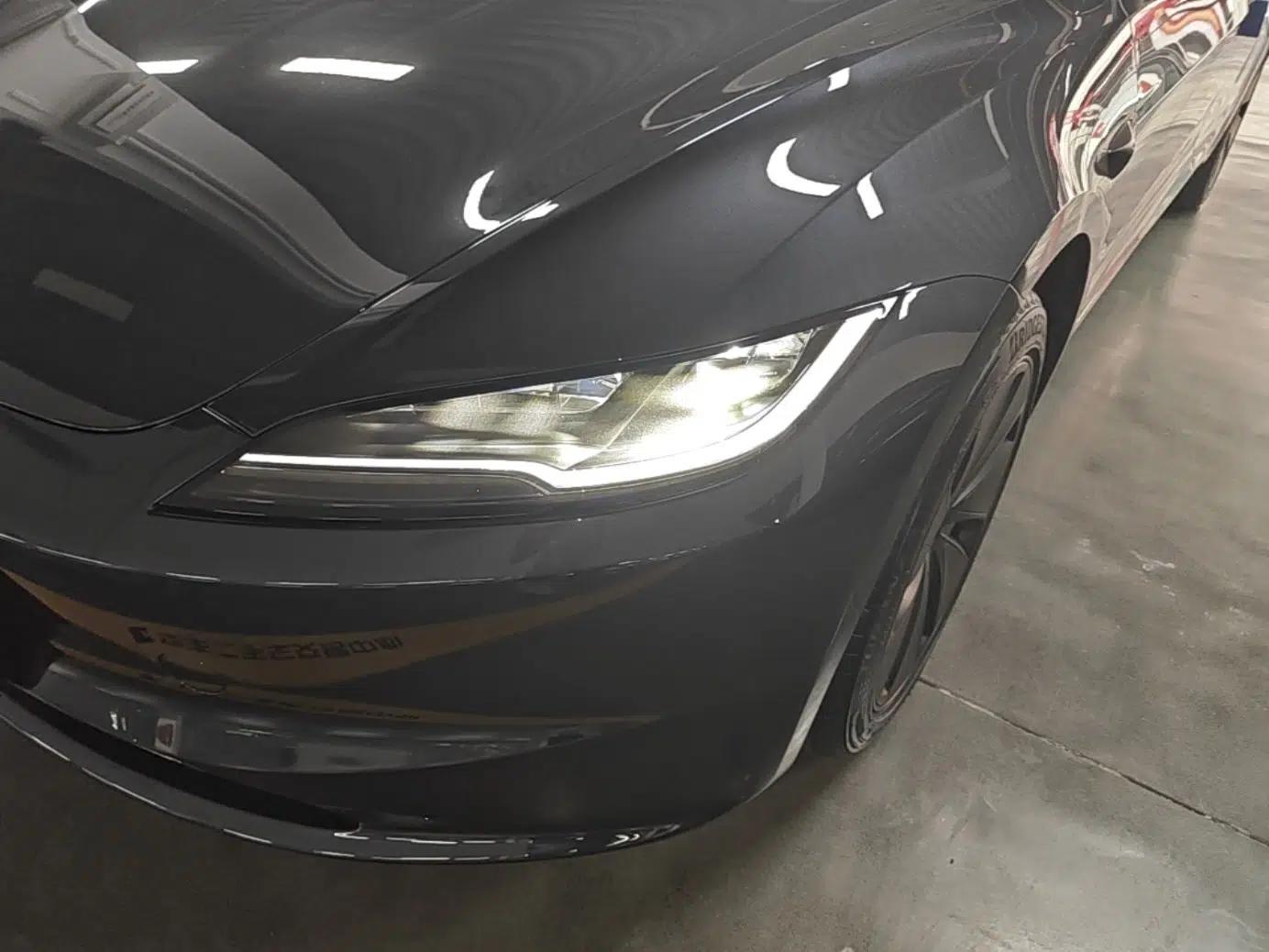 Tesla Model 3 2025 Model Revised Rear-Wheel-Drive Version — миниатюра 8