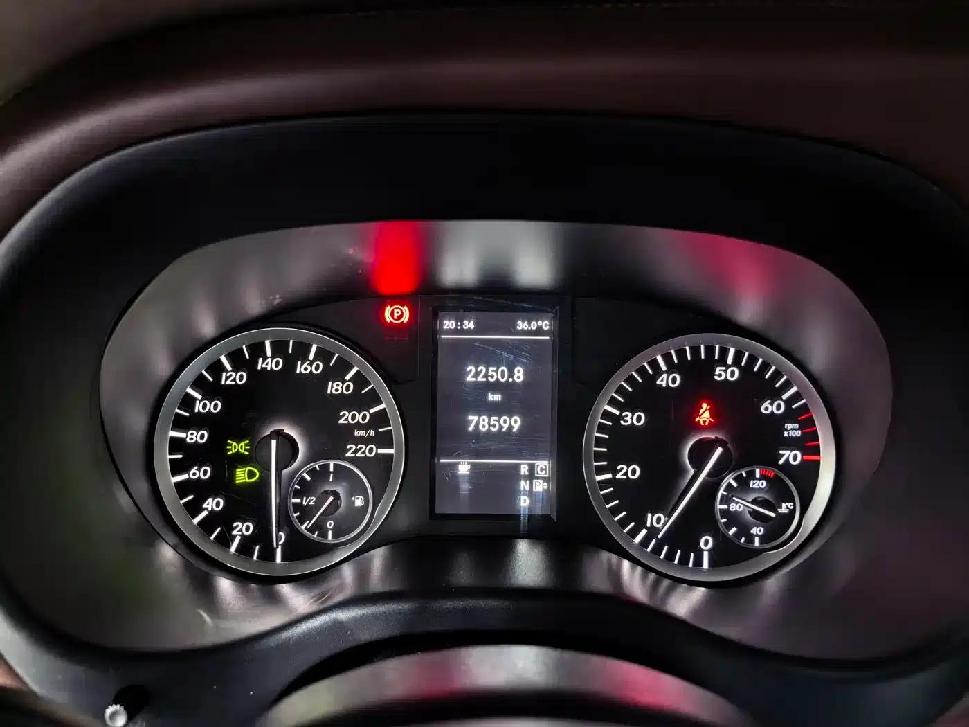 Vito 2018 2.0T Business Edition (China VI Emission Standard) — миниатюра 4