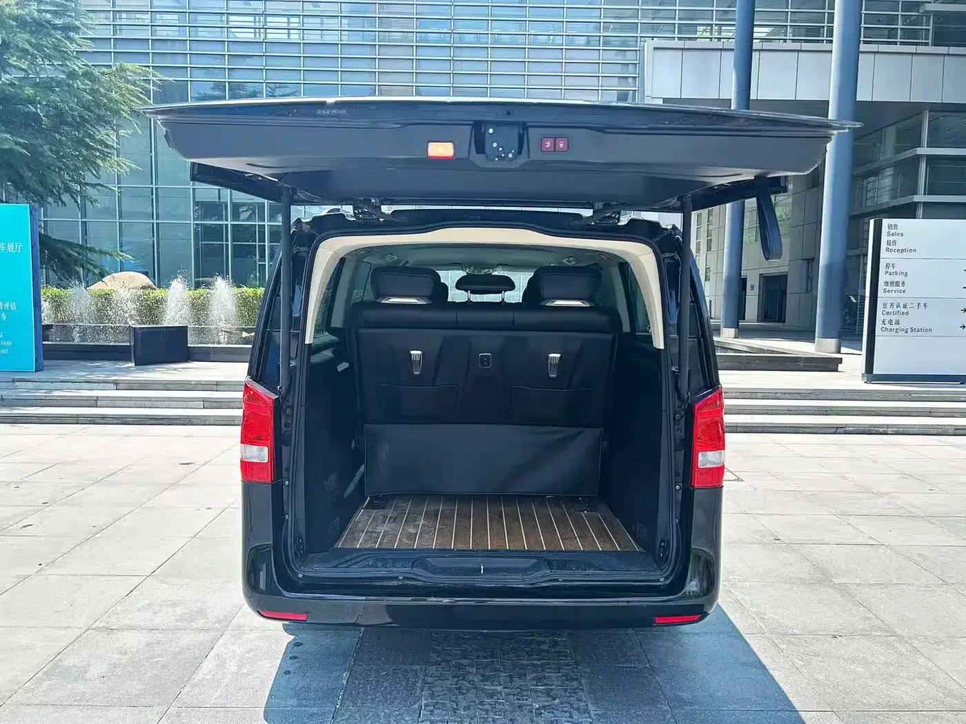 Vito 2023 2.0T Elite Edition 7-seater — миниатюра 7