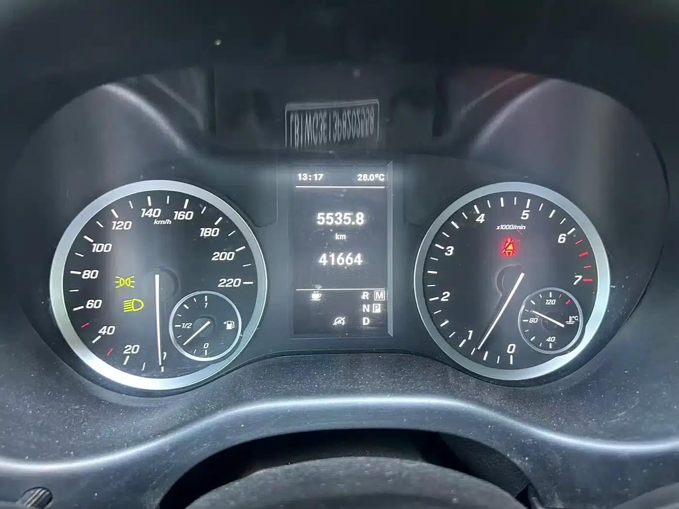 Vito 2023 2.0T Elite Edition 7-seater — миниатюра 9