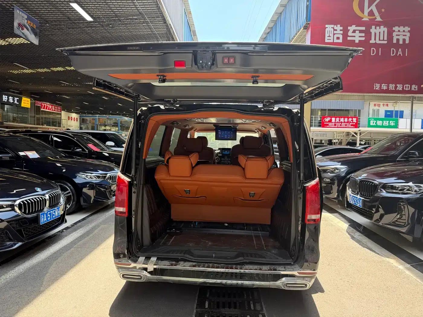 Vito 2021 2.0T Elite Edition 7-seater — миниатюра 16