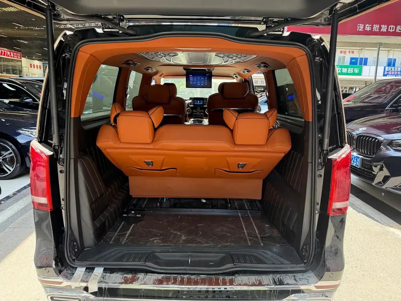 Vito 2021 2.0T Elite Edition 7-seater — миниатюра 18