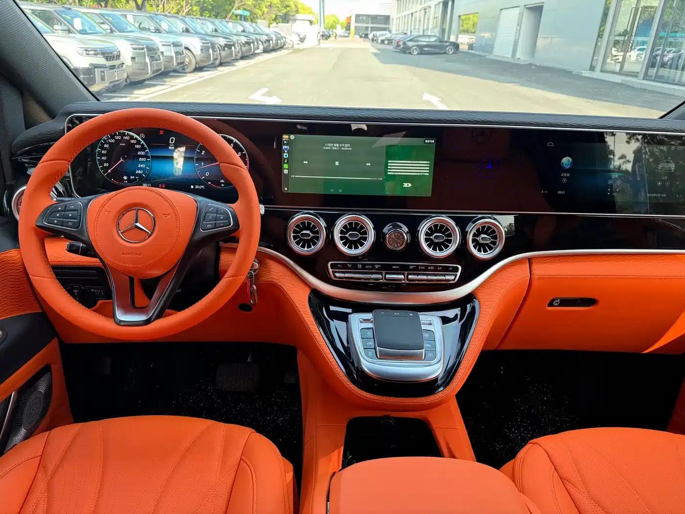 2023 Nissan Vito 2.0T Business Edition 7-seater — миниатюра 10