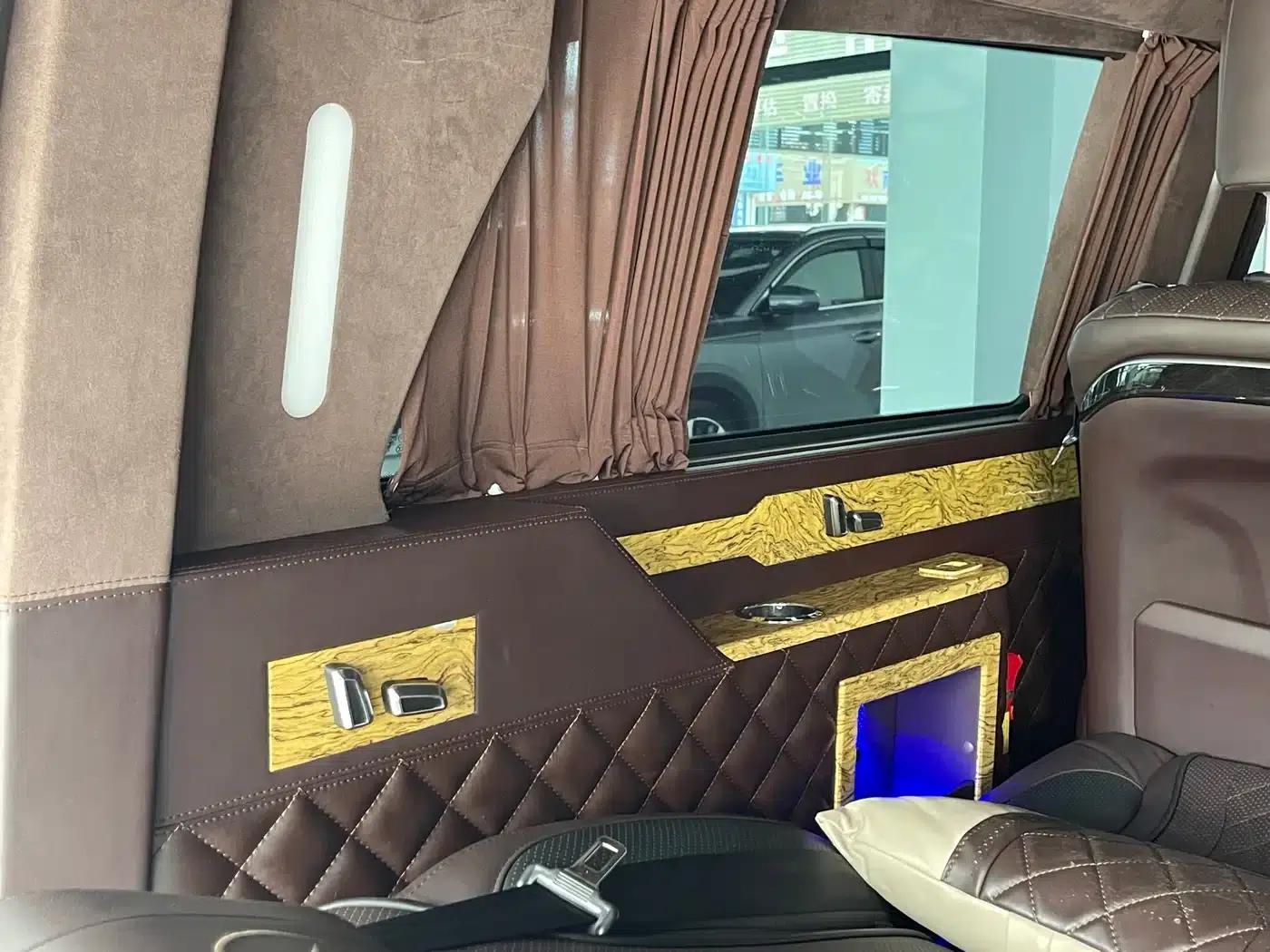 Vito 2018 2.0T Elite Edition 7-seater (National V Emission Standard) — миниатюра 42