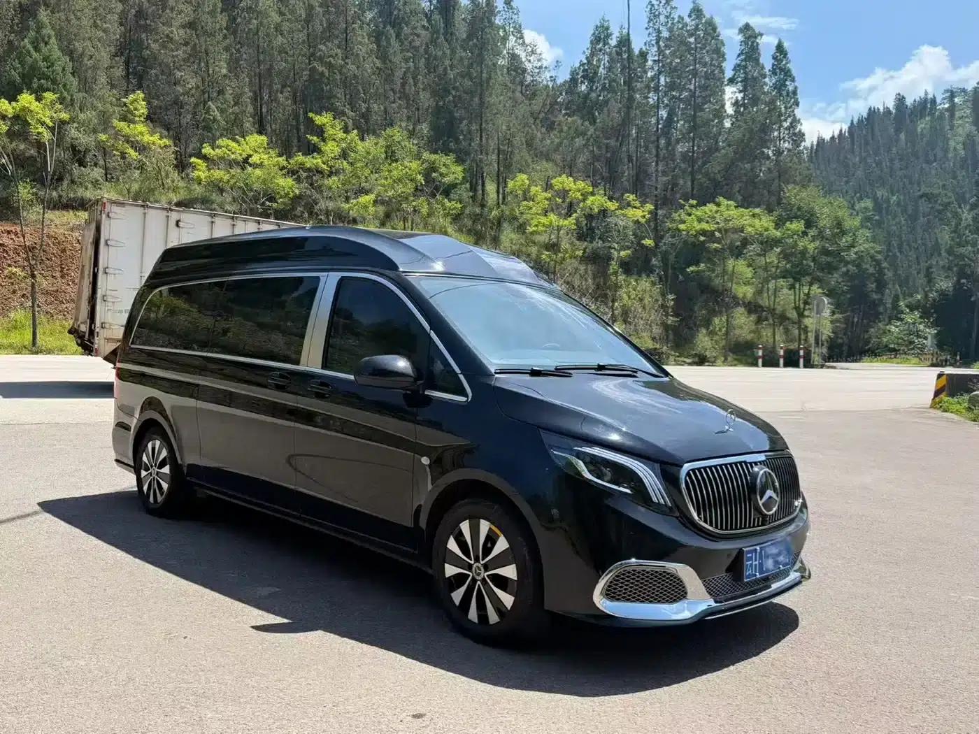 2024 Nissan Vito 2.0T Business Edition 7-seater — миниатюра 3