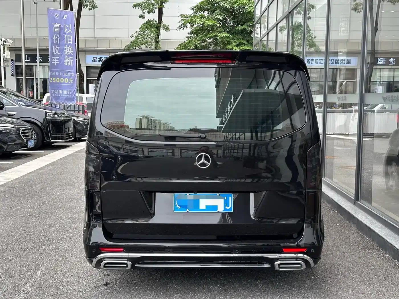 2023 Nissan Vito 2.0T Business Edition 7-seater — миниатюра 11