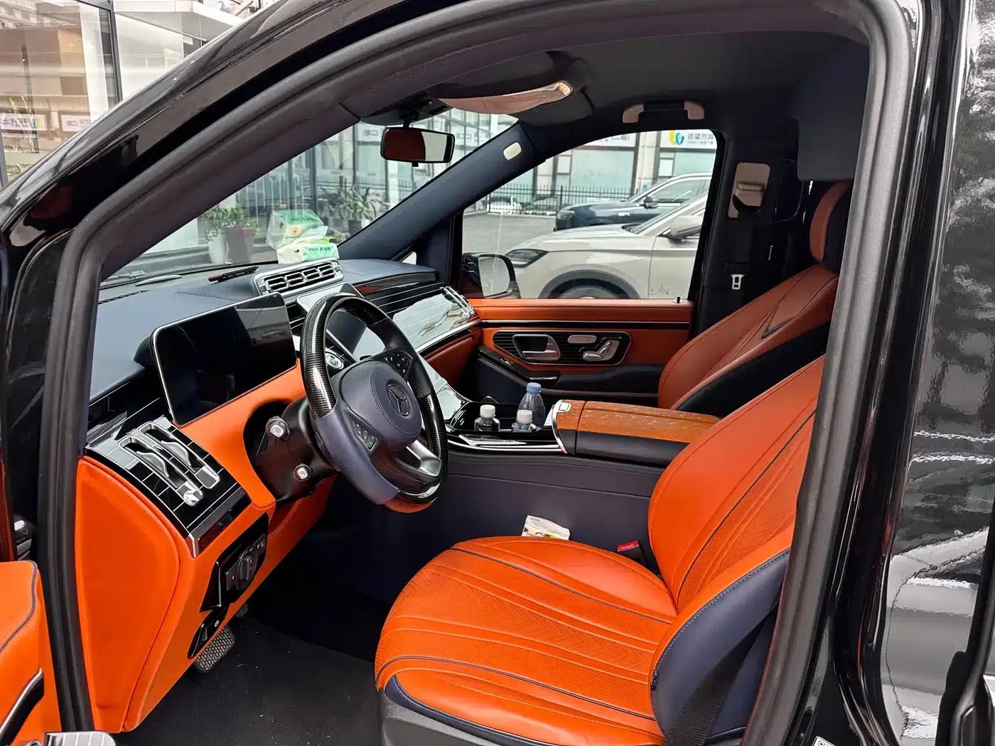 2023 Nissan Vito 2.0T Business Edition 7-seater — миниатюра 4