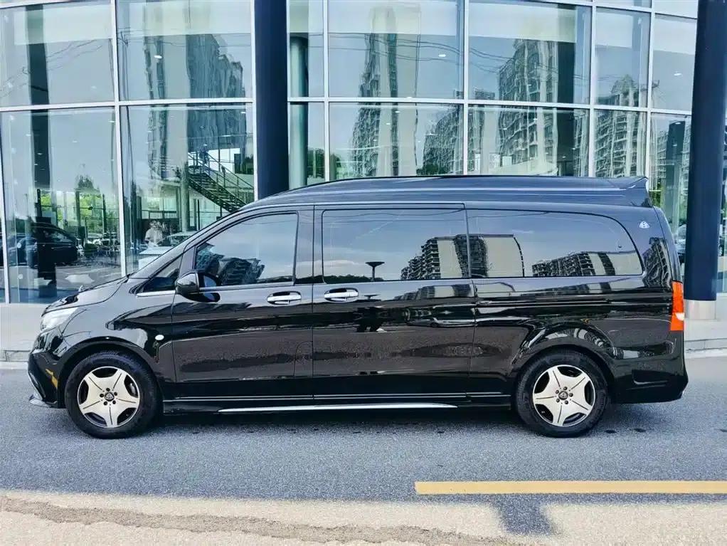 2023 Nissan Vito 2.0T Business Edition 7-seater — миниатюра 3