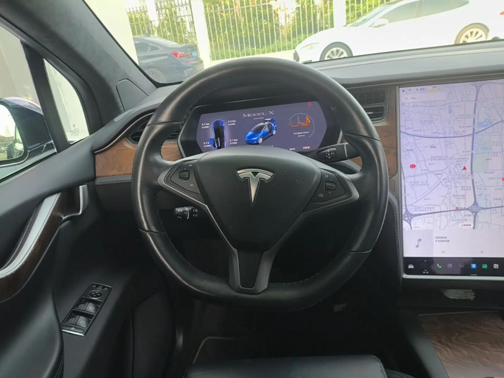 Tesla Model X 2019 Long-Range Version — миниатюра 18
