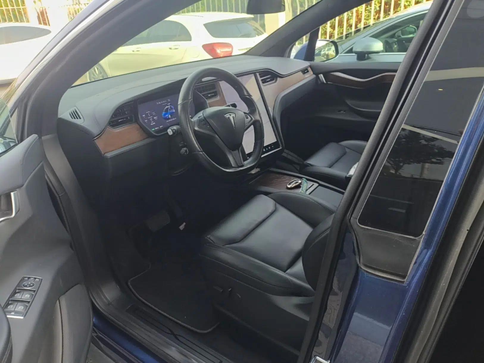 Tesla Model X 2019 Long-Range Version — миниатюра 23