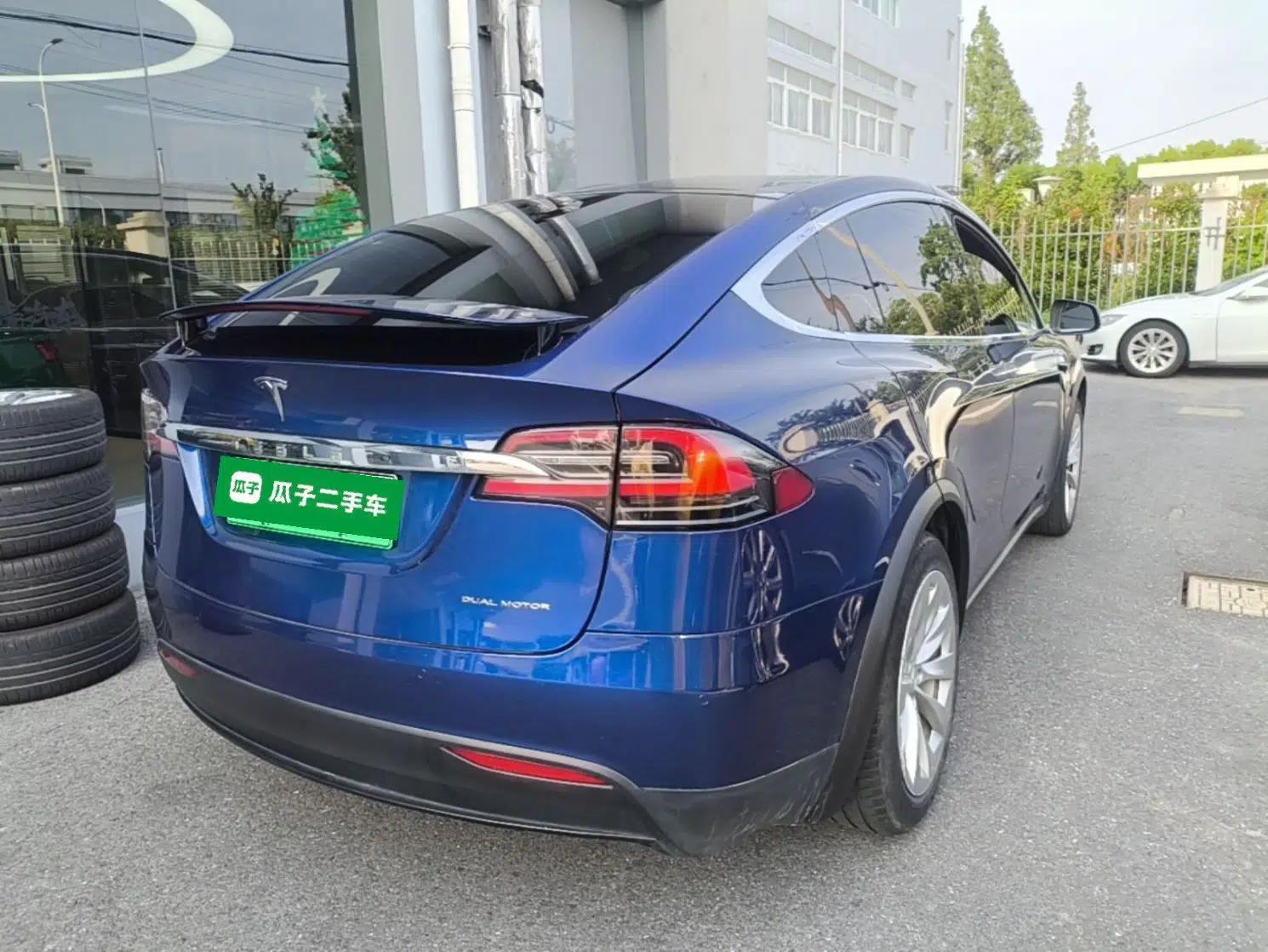 Tesla Model X 2019 Long-Range Version — миниатюра 6