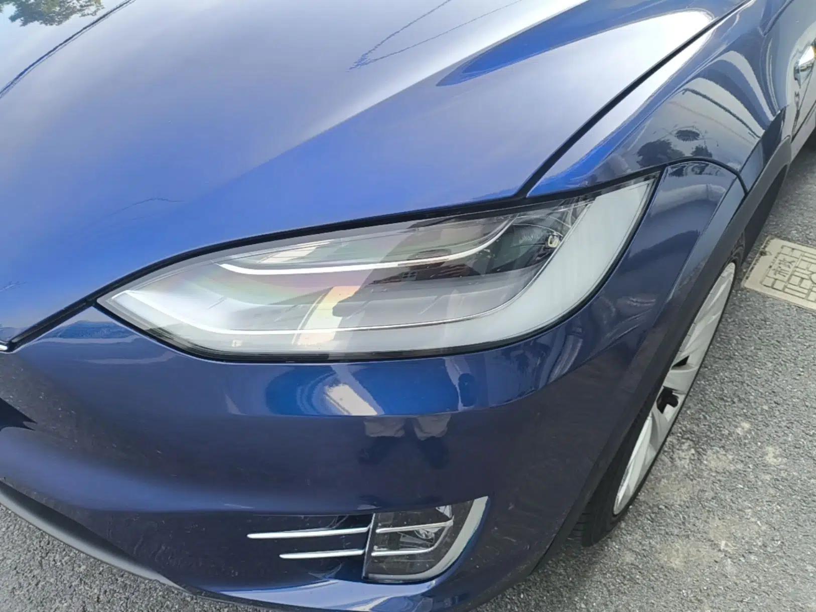 Tesla Model X 2019 Long-Range Version — миниатюра 8