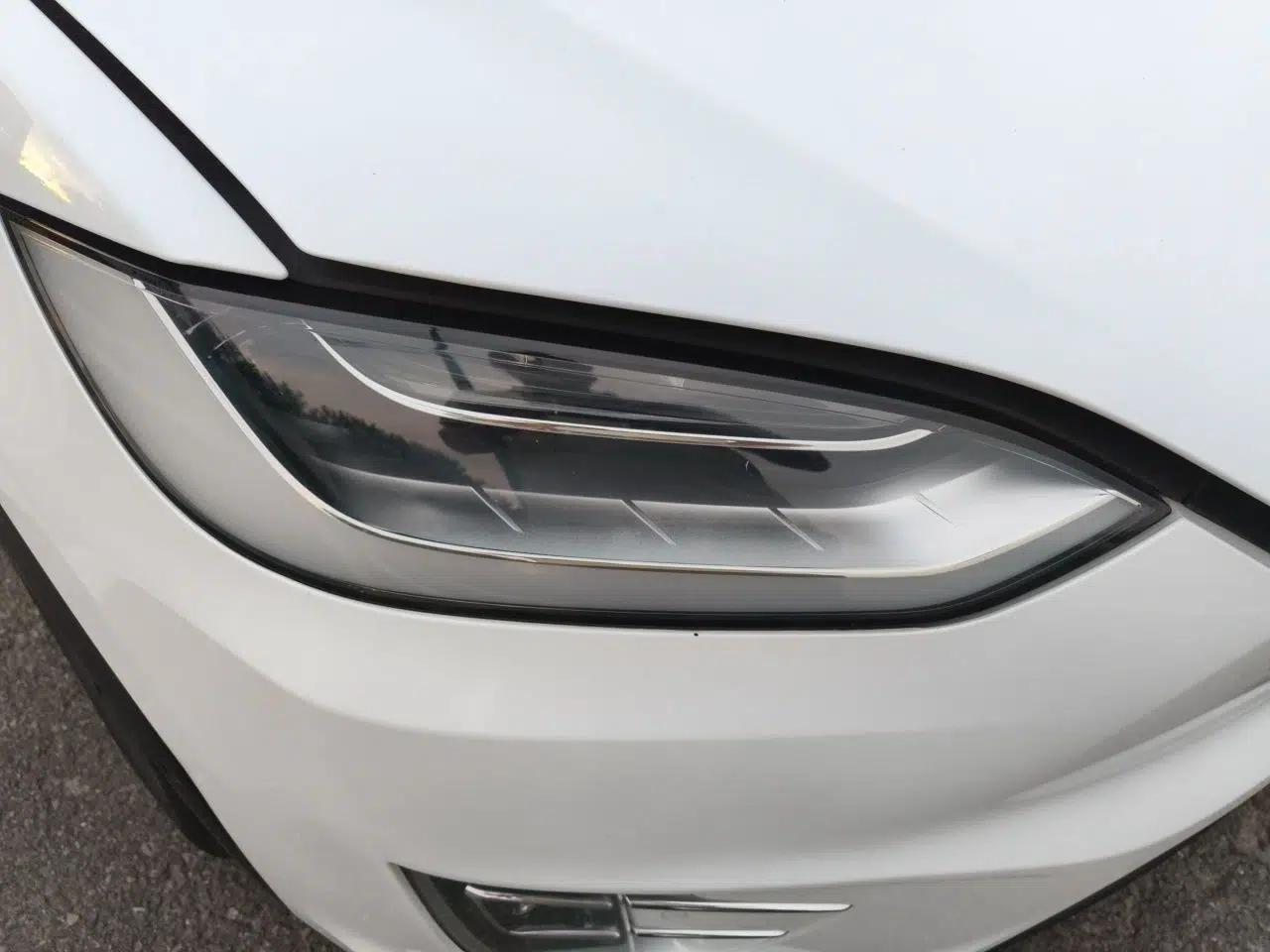 Tesla Model X 2017 X 100D Long Range Edition — миниатюра 7