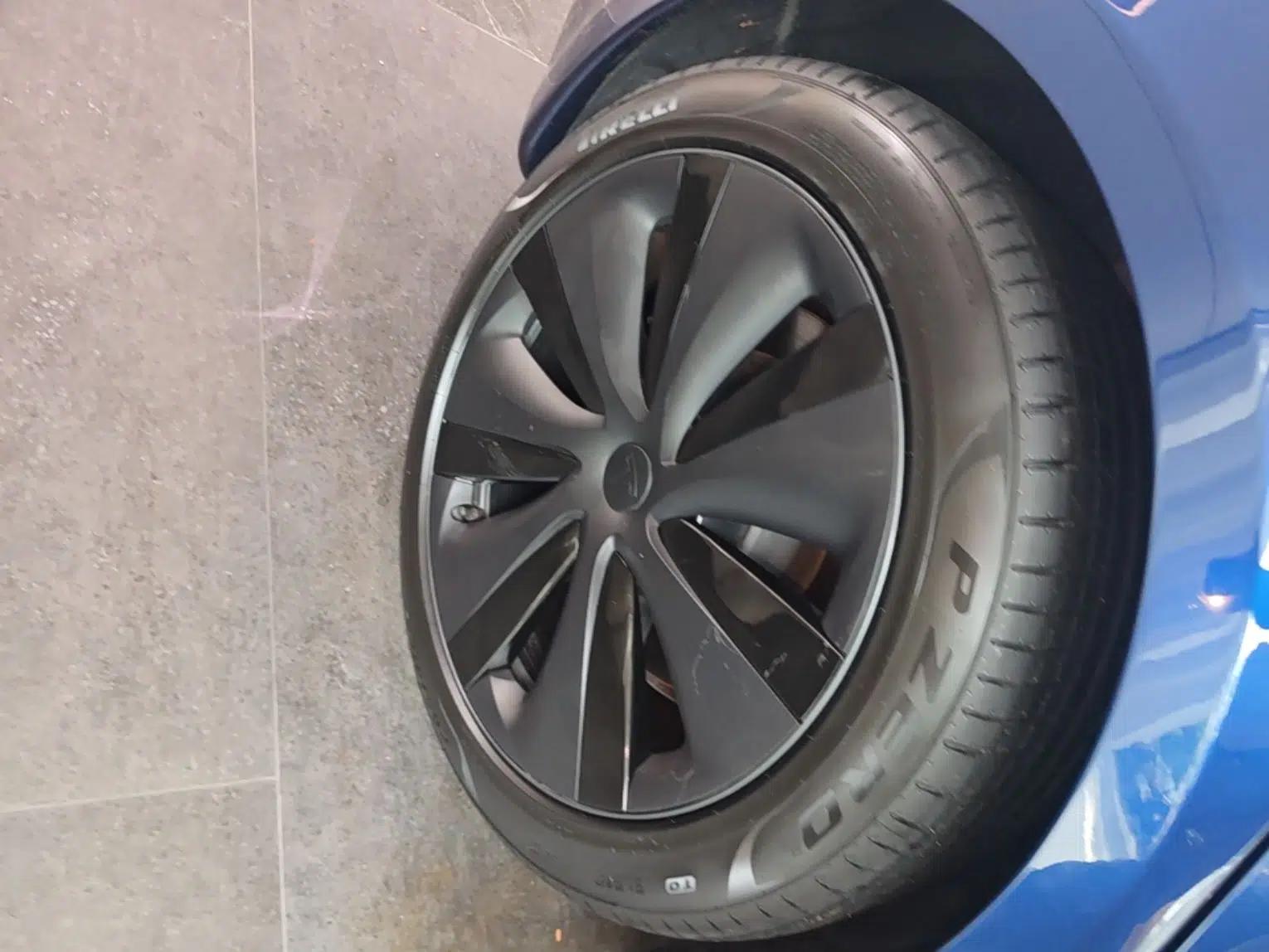 Tesla Model S 2023 Dual-Motor All-Wheel-Drive Version — миниатюра 16