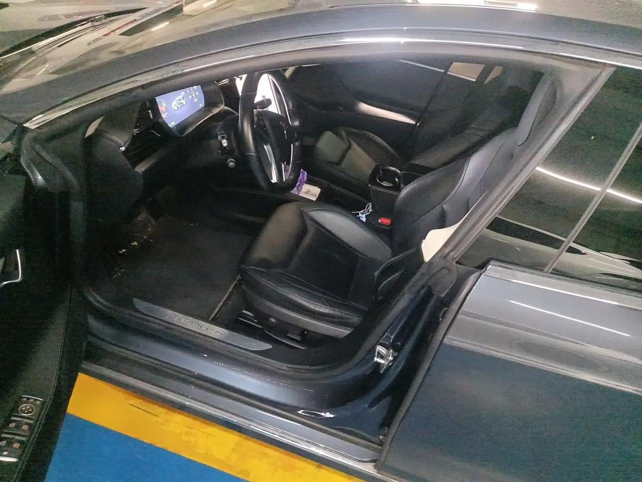 Tesla Model S 2016 S 90D — миниатюра 16