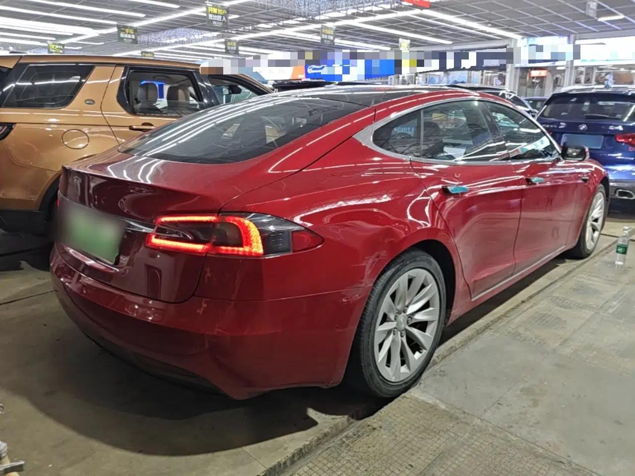 Tesla Model S 2017 S 75D Standard Range Edition — миниатюра 6
