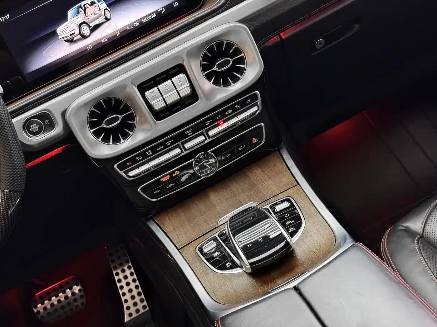 2022 Mercedes-Benz G-Class G 500 — миниатюра 11