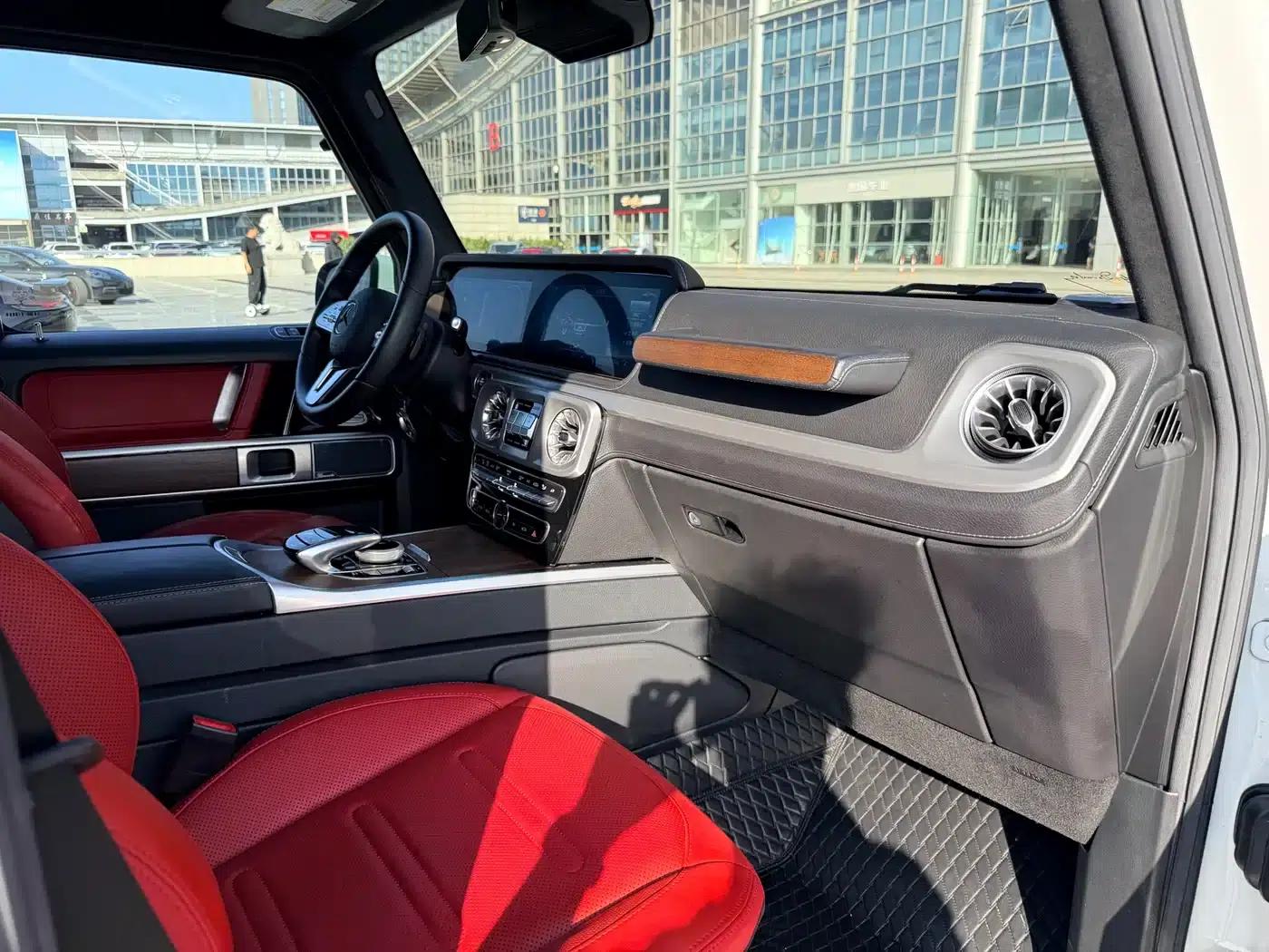Mercedes-Benz G-Class 2021 G 500 — миниатюра 15