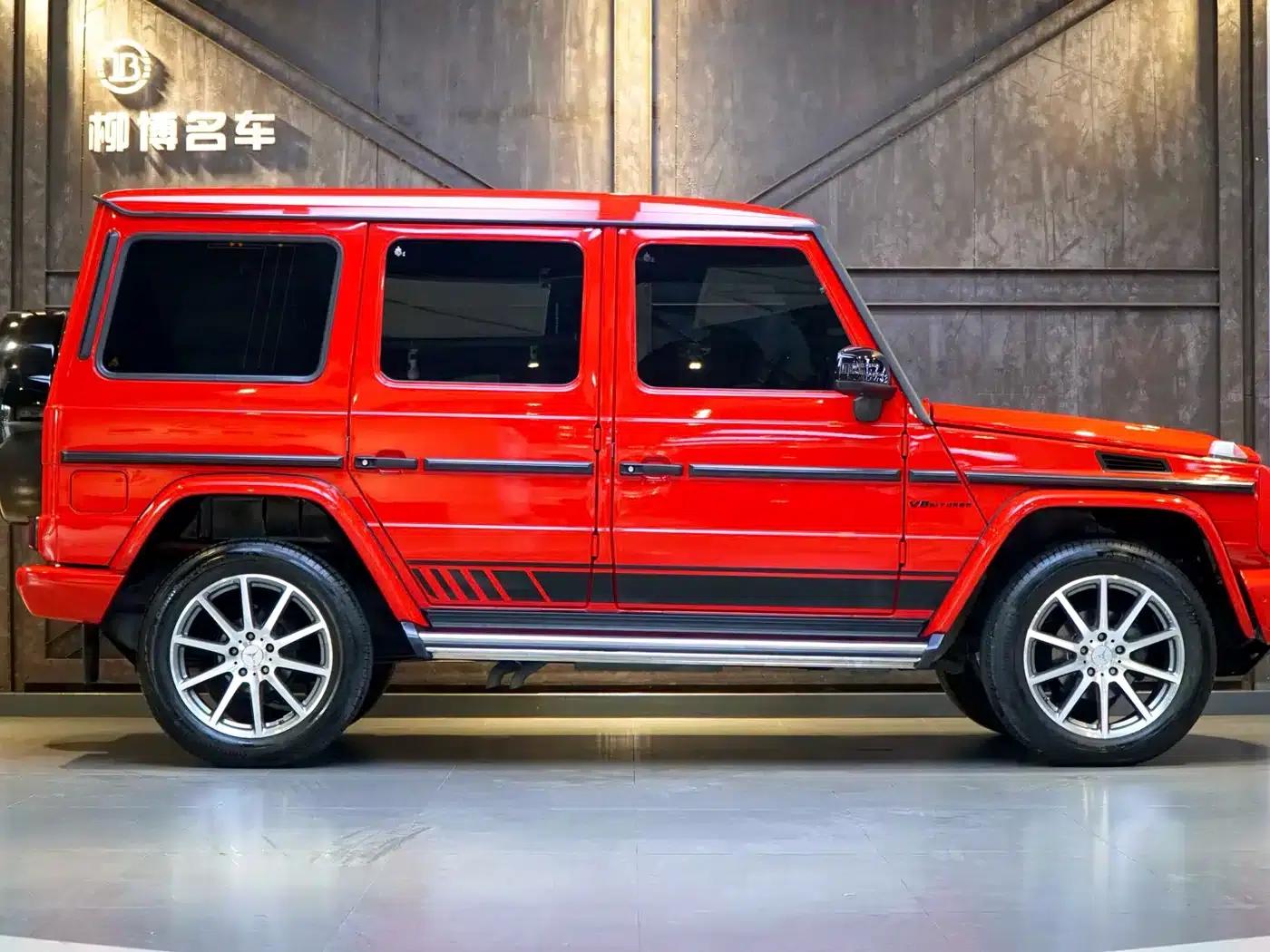 2017 Mercedes-Benz G-Class G 500 — миниатюра 24
