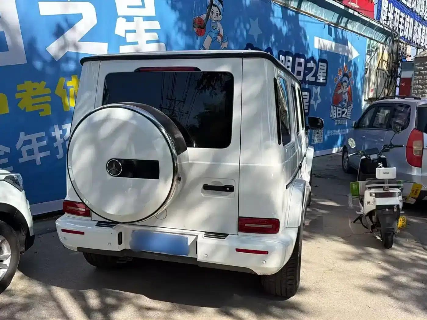 2022 Mercedes-Benz G-Class G 500 — миниатюра 2