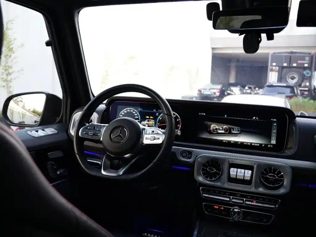 Mercedes-Benz G-Class 2024 G 500 Collector's Edition — миниатюра 17