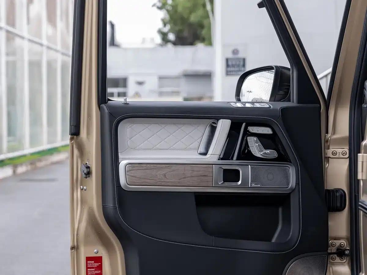 2022 Mercedes-Benz G-Class G 500 — миниатюра 16