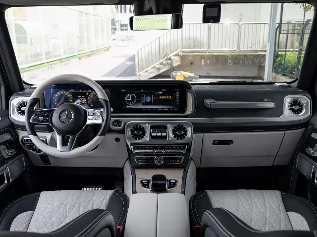 2022 Mercedes-Benz G-Class G 500 — миниатюра 10